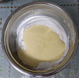 細膩綿軟的獼猴桃奶油蛋糕卷 家常做法大揭秘，清甜不膩超好吃！